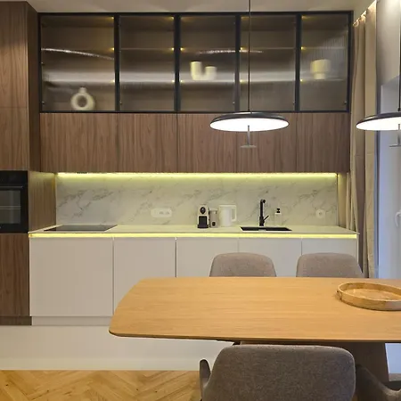 Apartmán Porto Marina - Widok Na Jezioro Z Kazdego Z 3 Pokoi, Lux, Garaz, Klima Iława