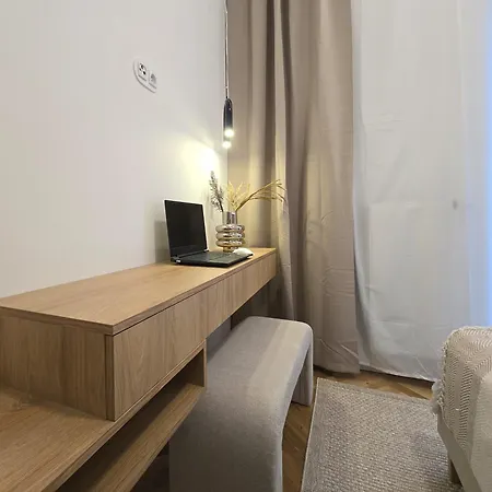 Apartmán Porto Marina - Widok Na Jezioro Z Kazdego Z 3 Pokoi, Lux, Garaz, Klima