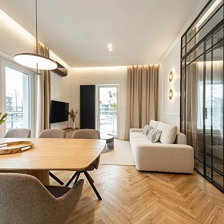Porto Marina - Widok Na Jezioro Z Kazdego Z 3 Pokoi, Lux, Garaz, Klima