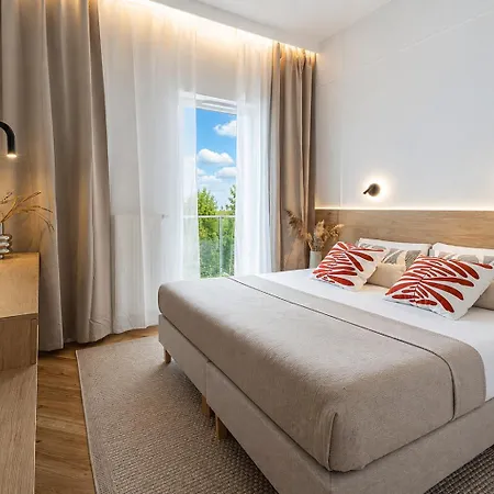 Porto Marina - Widok Na Jezioro Z Kazdego Z 3 Pokoi, Lux, Garaz, Klima Apartman *