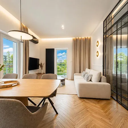 Porto Marina - Widok Na Jezioro Z Kazdego Z 3 Pokoi, Lux, Garaz, Klima Apartman