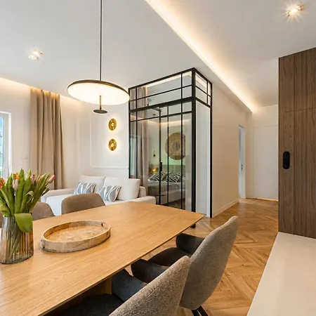 Porto Marina - Widok Na Jezioro Z Kazdego Z 3 Pokoi, Lux, Garaz, Klima