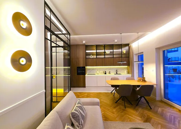 Porto Marina - Widok Na Jezioro Z Kazdego Z 3 Pokoi, Lux, Garaz, Klima Apartmán Iława