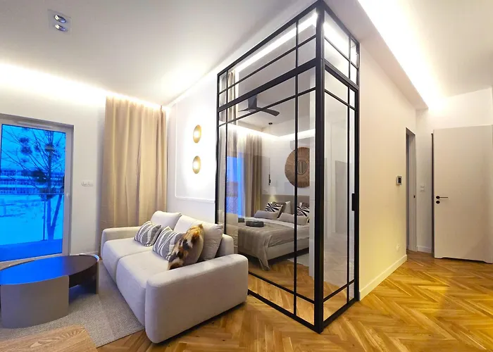 Porto Marina - Widok Na Jezioro Z Kazdego Z 3 Pokoi, Lux, Garaz, Klima