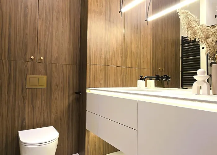 Apartmán Porto Marina - Widok Na Jezioro Z Kazdego Z 3 Pokoi, Lux, Garaz, Klima *