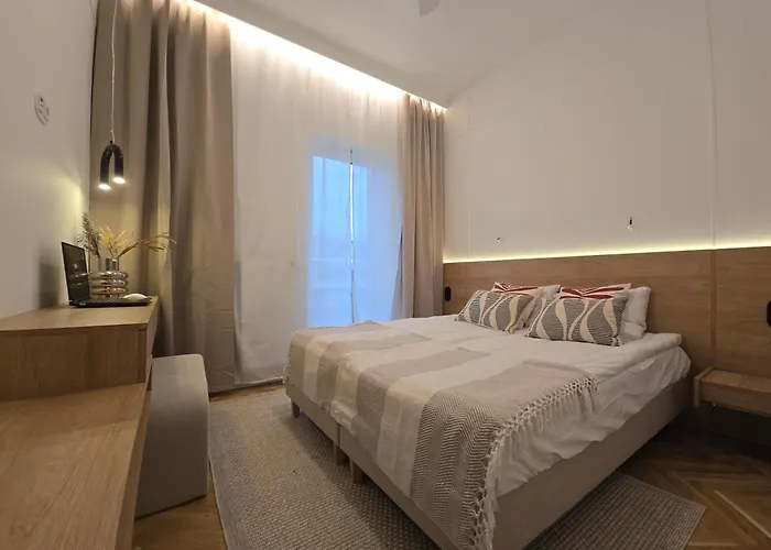 Porto Marina - Widok Na Jezioro Z Kazdego Z 3 Pokoi, Lux, Garaz, Klima *