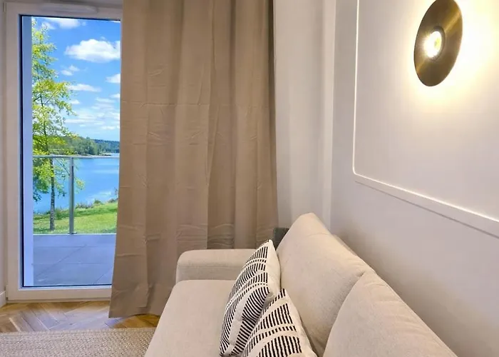 Porto Marina - Widok Na Jezioro Z Kazdego Z 3 Pokoi, Lux, Garaz, Klima Apartmán